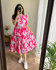 🌸 Floral Midi Dress